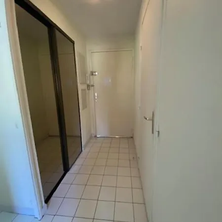 Apartamento Beautiful Close To The Toulon